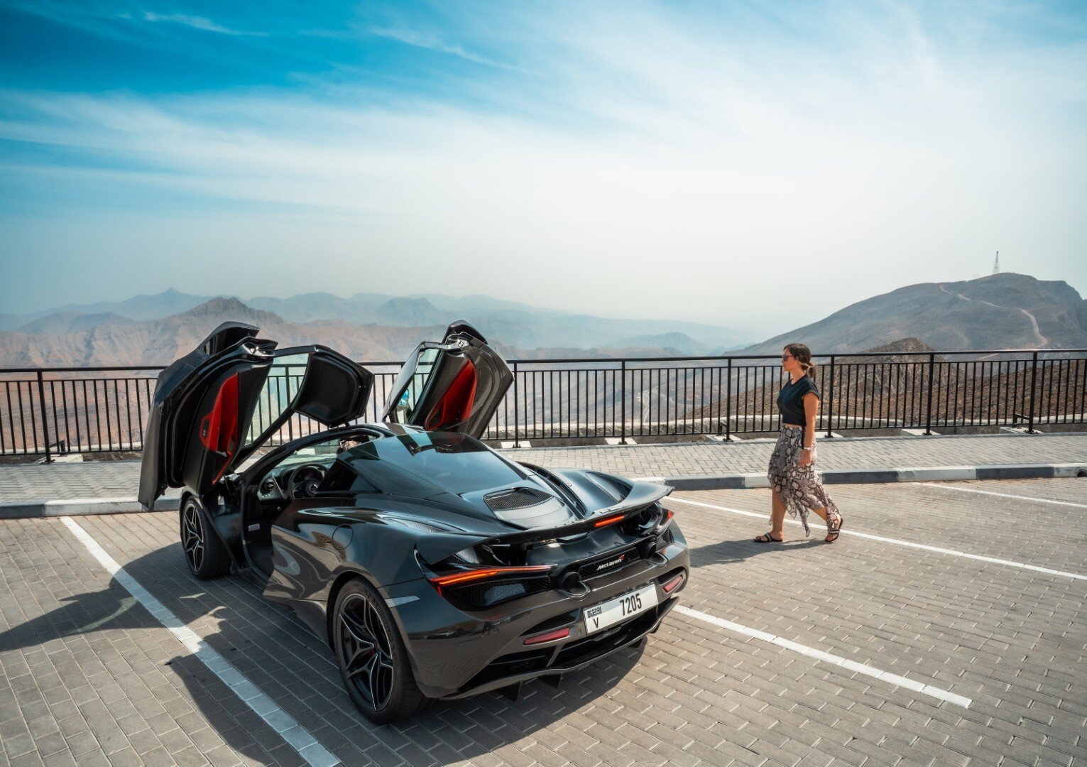 dubai to ras al khaimah via private Car